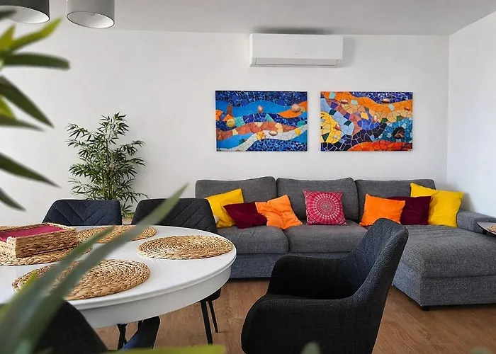 Apartment New With Sea View - Casa Mosaic *